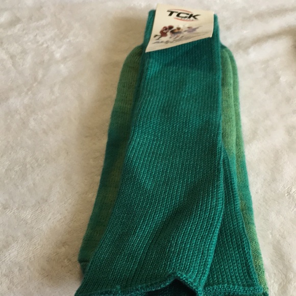 TCK All Sport green adult medium small tube socks. Approximately 25” in length - Picture 1 of 3